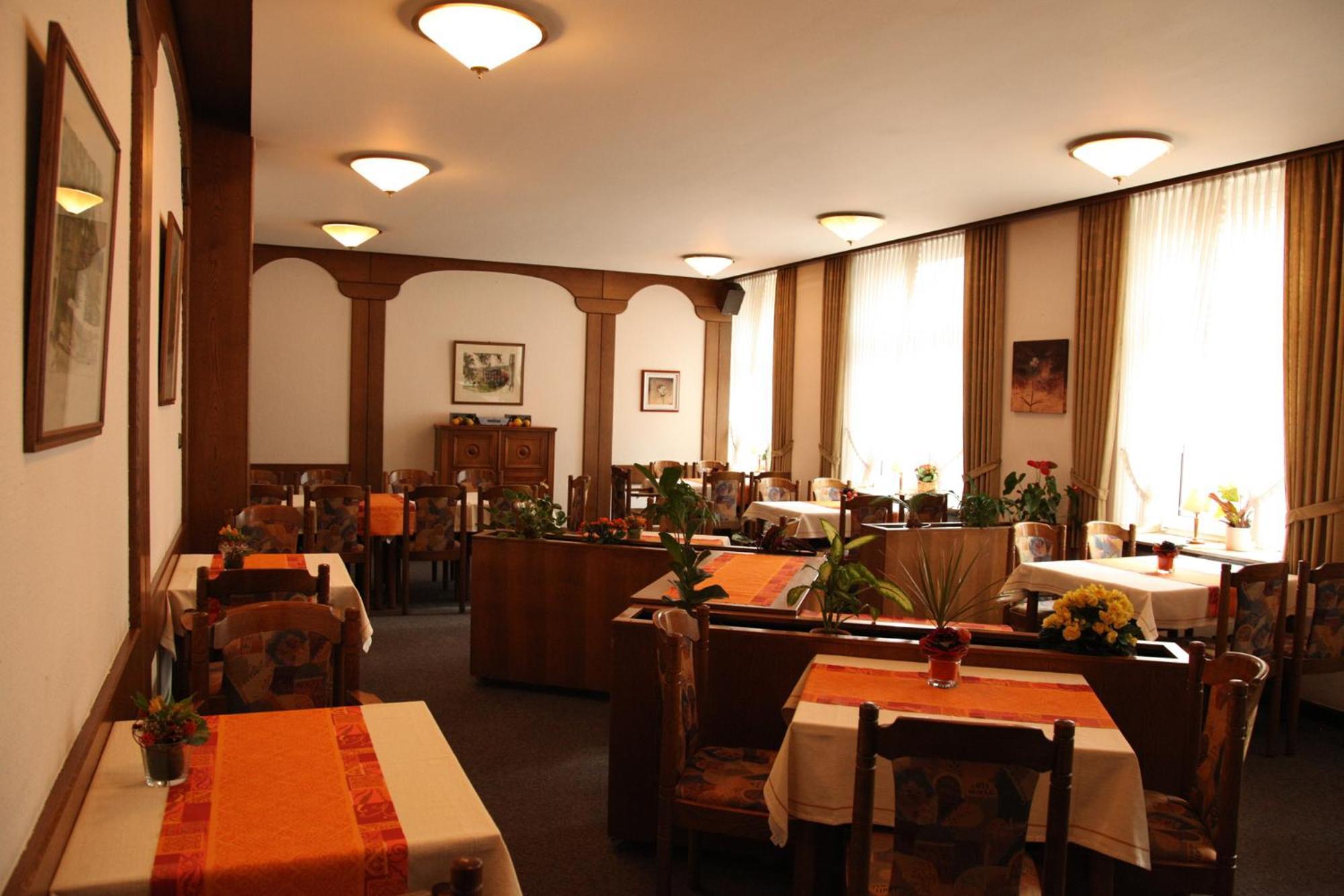 Ackfeld Hotel-Restaurant 布伦 外观 照片