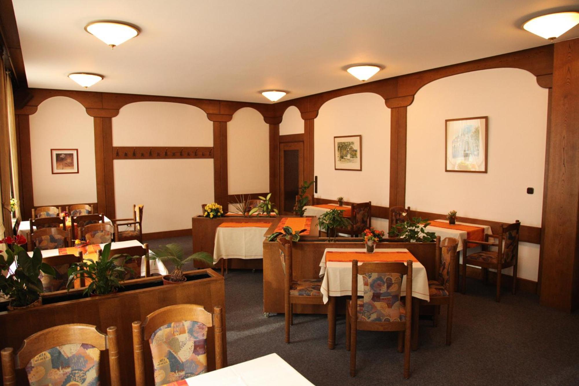 Ackfeld Hotel-Restaurant 布伦 外观 照片